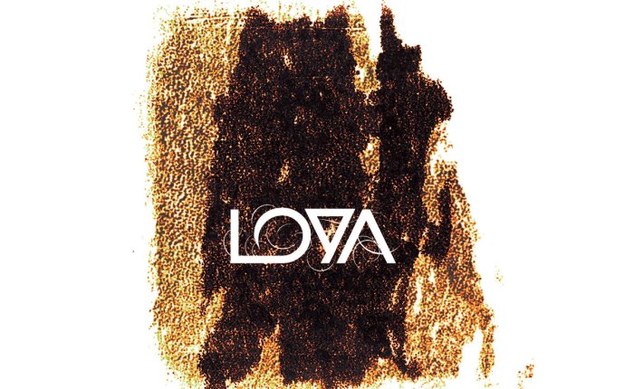 Loya – Holly (Album Review)